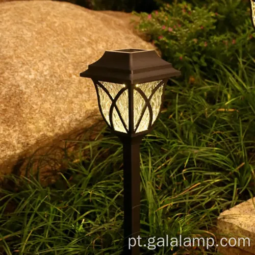 Luzes solares de economia de energia brilhantes para pátios